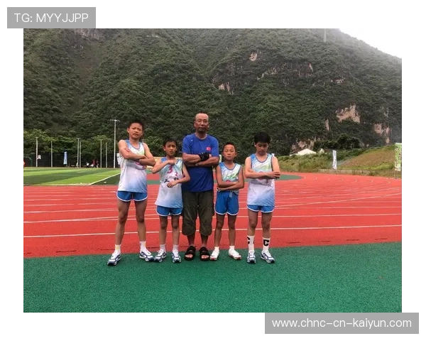 世界田径青少年训练营深化体能与技能双向培养方案，世界青少年田径纪录